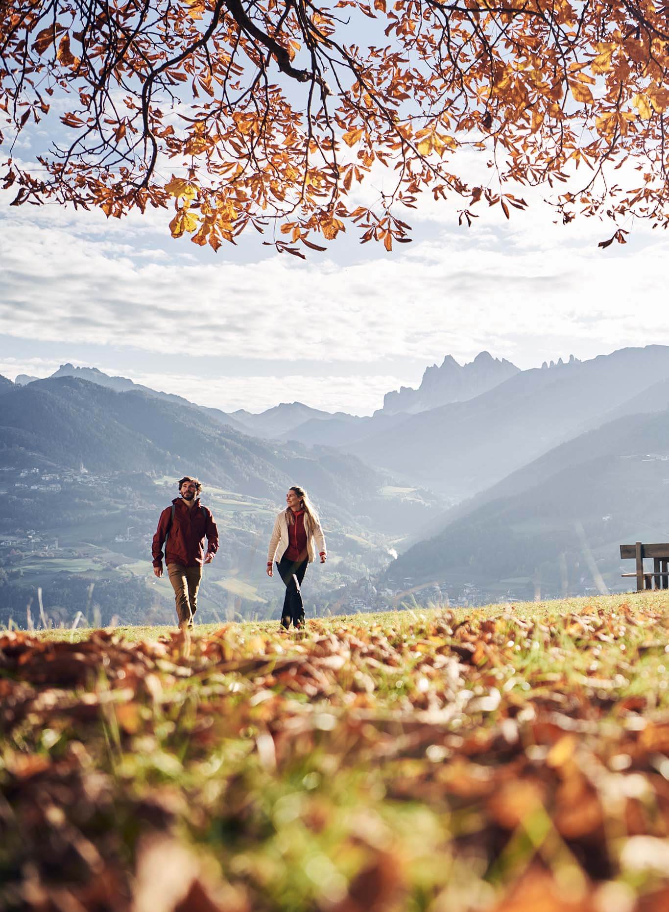 herbst urlaub klausen eisacktal suedtirol